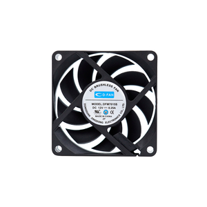 การระบายความร้อนที่ใช้งาน 12V 24V 70mm 70x70x15 มม. DC Axial Fan